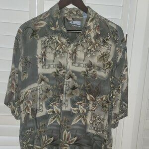 CORSINI BUTTON DOWN SHORT SLEEVE FLOWER /LEAF PRINT SIZE L
